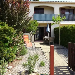 Studio Nr 26 Résidence La Croix Du Sud Appartement